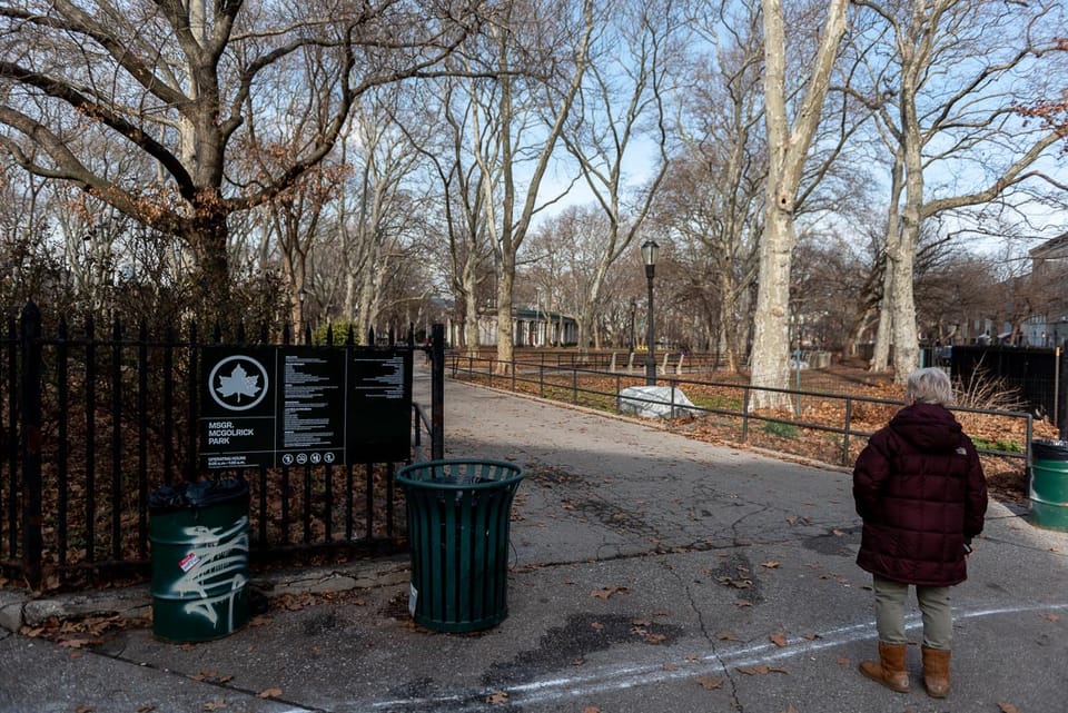 New Multi-Lingual Signage at Greenpoint’s McGolrick Park Omits Polish