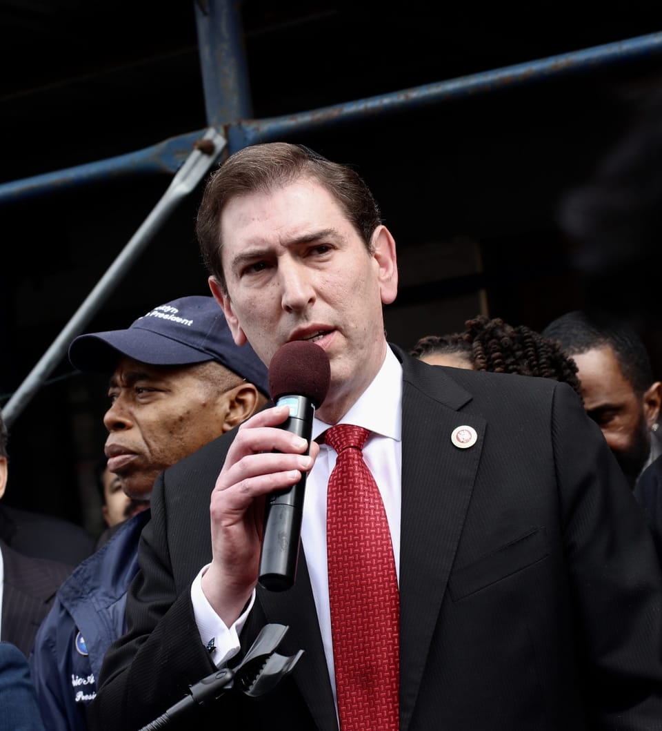 Brooklyn Council Member Chaim Deutsch Pleads Guilty to Tax Fraud