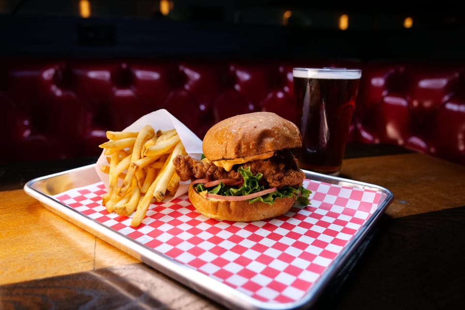 Philadelphia’s Favorite Fried Chicken Comes to Brooklyn