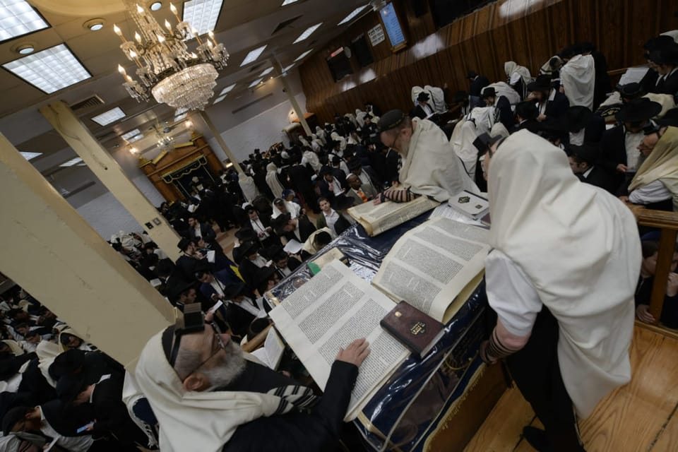 Haredi Community Steps Up to Avoid Coronavirus