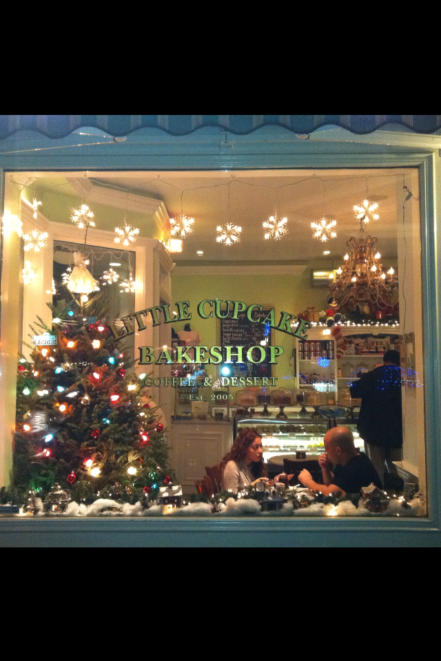 Bensonhurst Bean Wishes You A Very Merry Christmas!