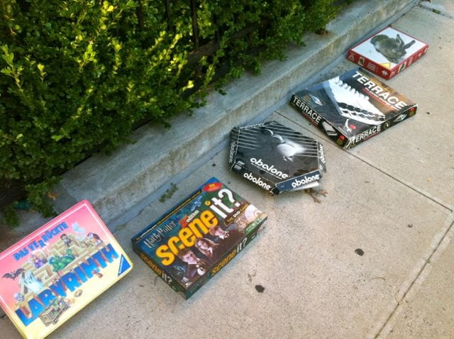 BREAKING: Free Games on 3rd Street between 4th and 5th Aves