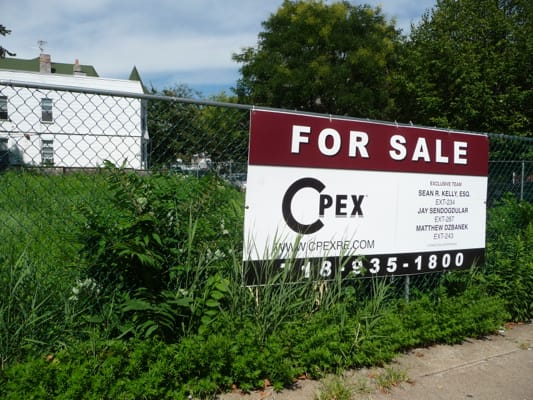 Empty Lot on Caton and E 5th Under Contract