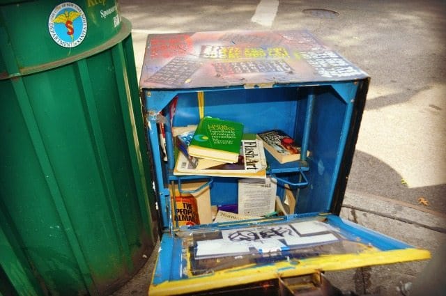 Book X Change on 5th Avenue and 15th Street