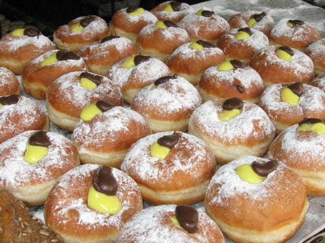 Discovering Sufganyiot with the Park Slope Jewish Center