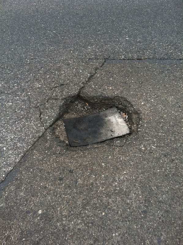 Sinkhole Spotted on Caton Ave at East 2nd St