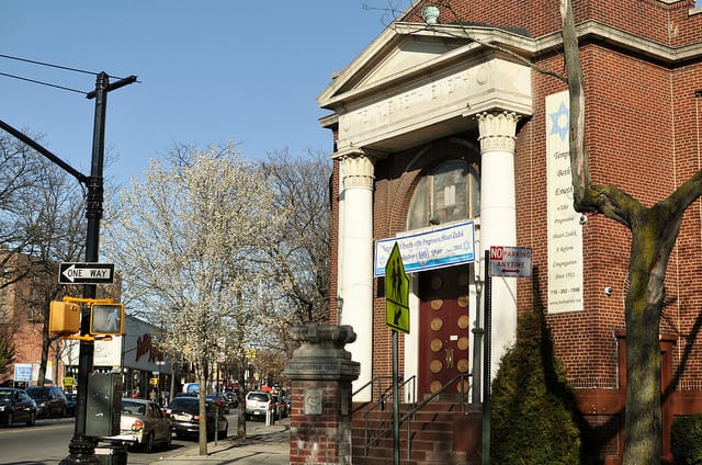 Monthly Potluck Dinner Tonight at Temple Beth Emeth