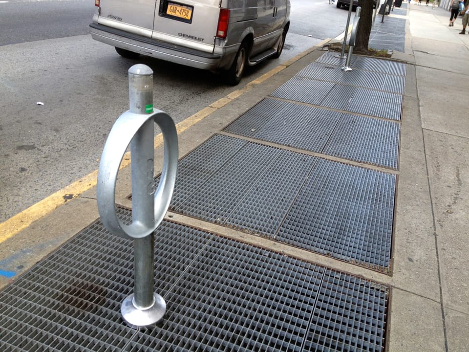 Parking Meters Turning Into Bike Racks Along 7th & Flatbush Aves