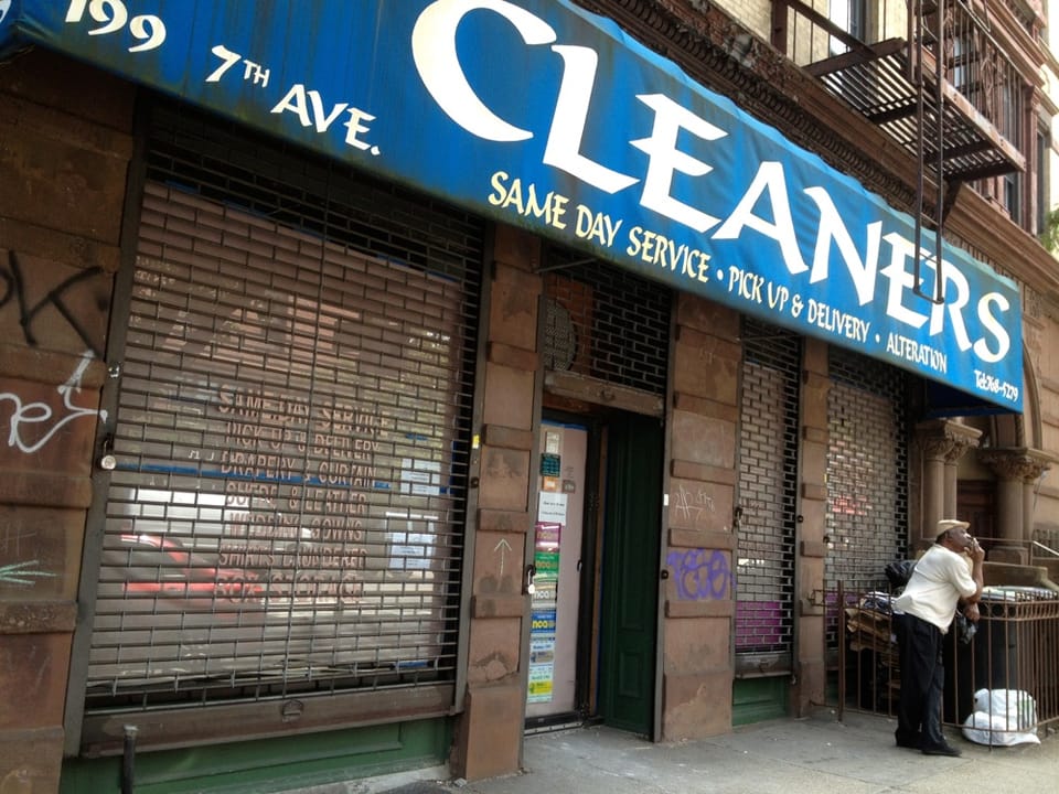 Now Closed: L&O Personal Process Cleaners On 7th Avenue