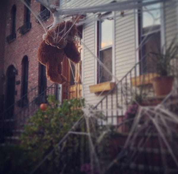 Halloween In The Slope: Arachnid Attack