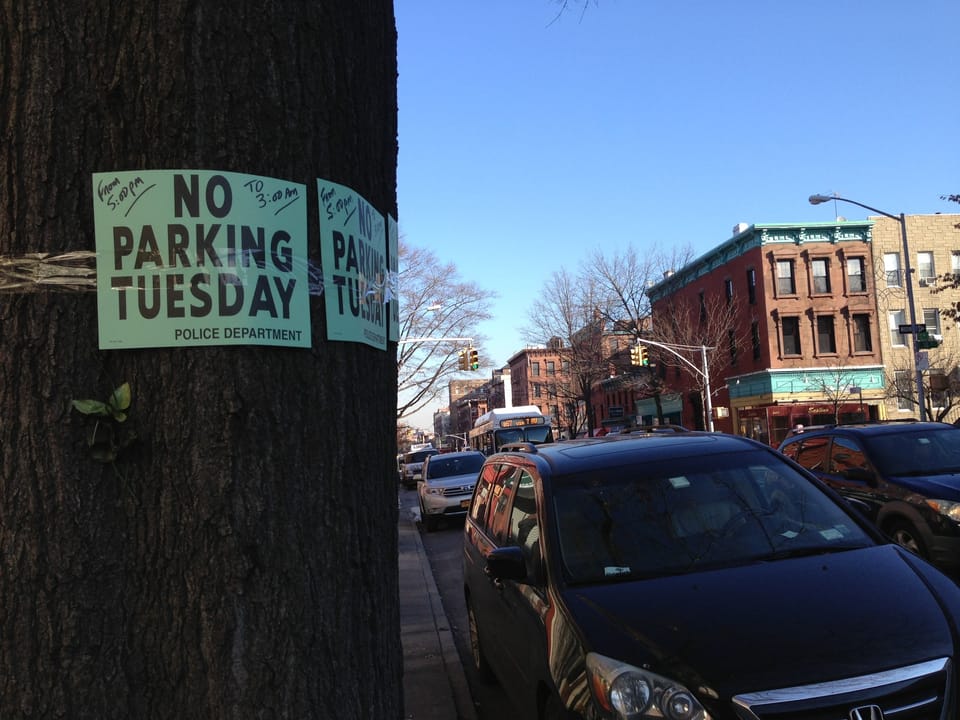 de Blasio Set To Be Sworn In On 11th Street At Midnight