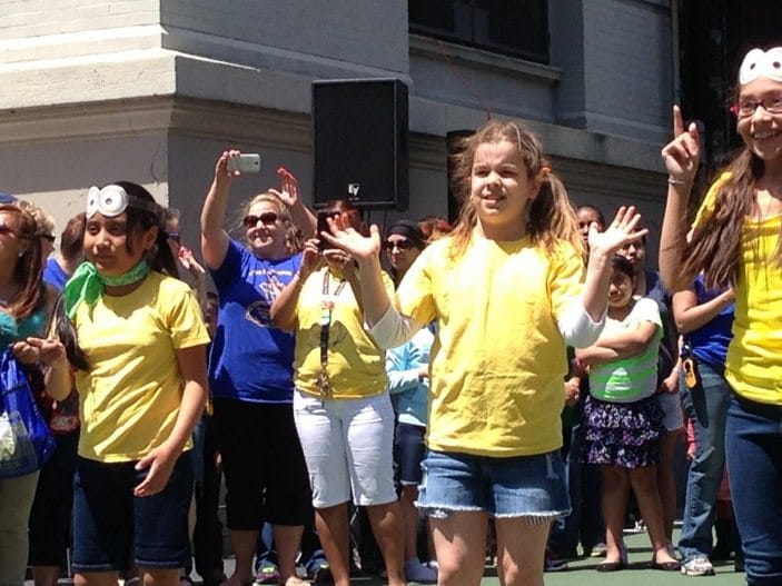 Neighbors Celebrate Spring At PS 124’s Festival