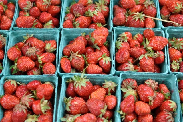 Get Sweet On Strawberries At This Week’s PS 295 Market