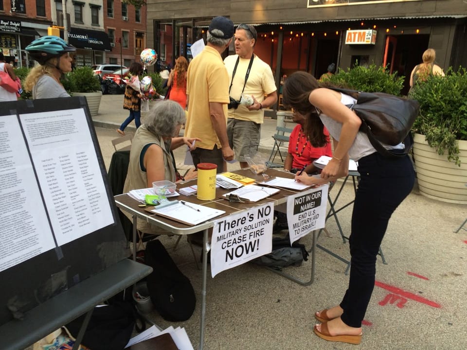 Fort Greene & Brooklyn Peace Groups Protest Bombing In Gaza