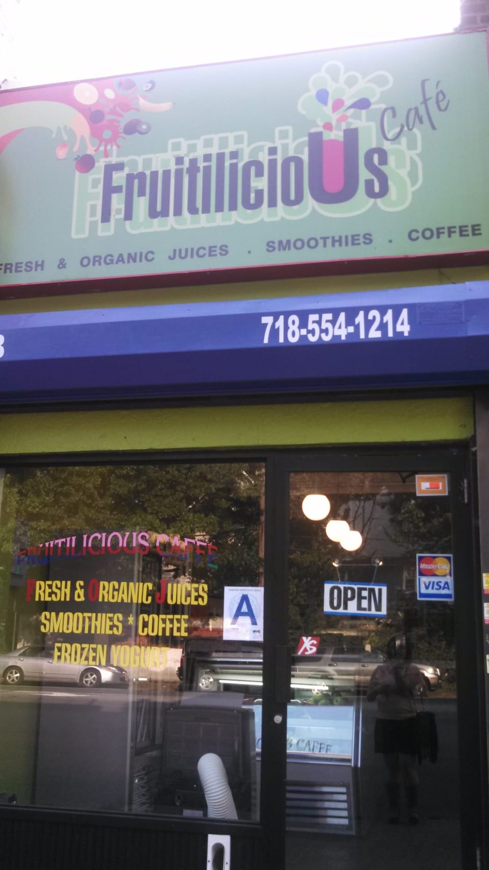 Bite Of The Day: Fresh Juice From Coney Island Avenue’s Fruitilicious Café