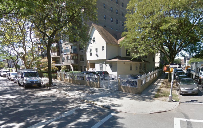 Stratford Road House To Be Demolished, Replaced By Three-Story, Eight-Unit Building