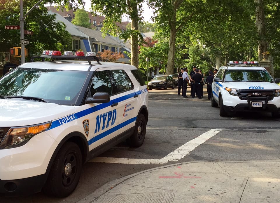 Updated: 70th Precinct Sergeant Fires Shot At Suspect Who Pulled A Knife On Him; Cops Looking For Two Suspects: NYPD