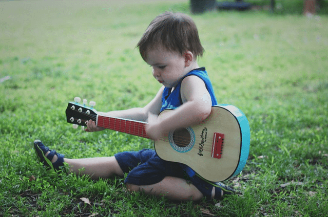 Photo Finish: Baby Guitar Solo