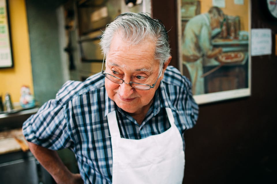 Di Fara Pizza Featured In The New York Pizza Project