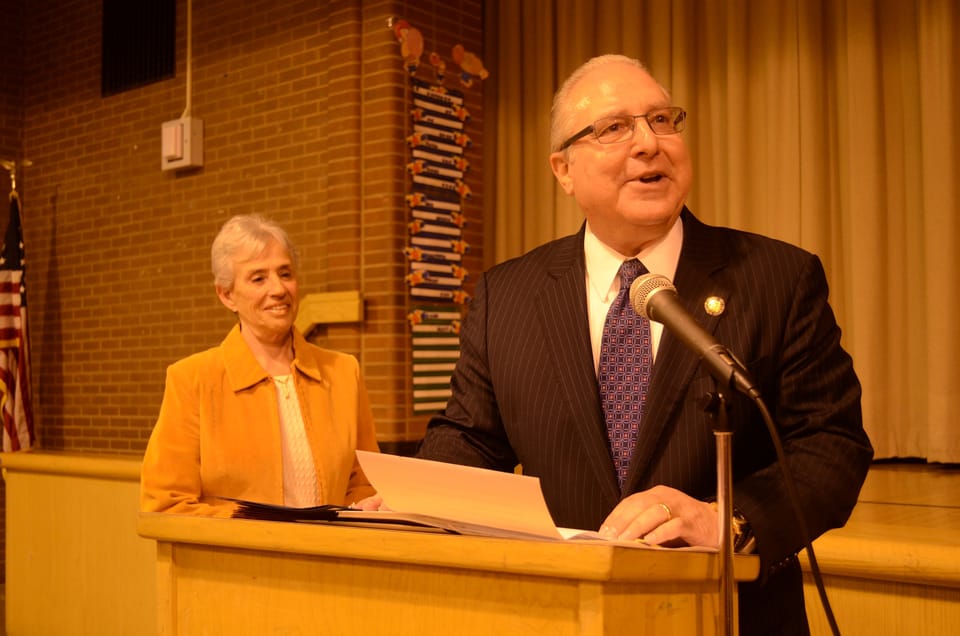 Manhattan Beach Community Group Celebrates 75 Years Serving The Neighborhood