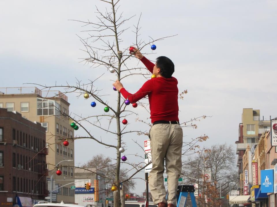 Photo Of The Day: Dressing The Tree