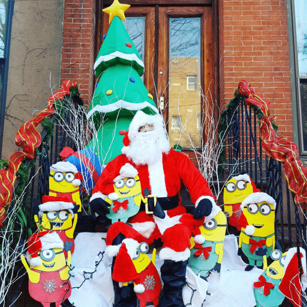 Photo Finish: Christmas Elves, Meet The Minions