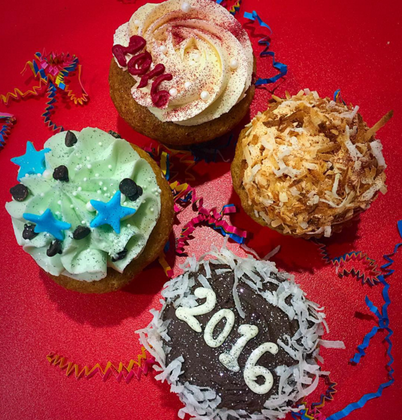 Photo Finish: Oh My Darling Clementine New Year Cupcakes