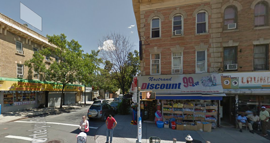 Cops Seek Gunman Who Terrorized Woman In Flatbush Robbery