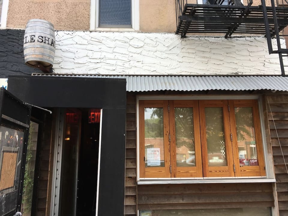 HENRI’S Backyard To Open In Former Pickle Shack Spot