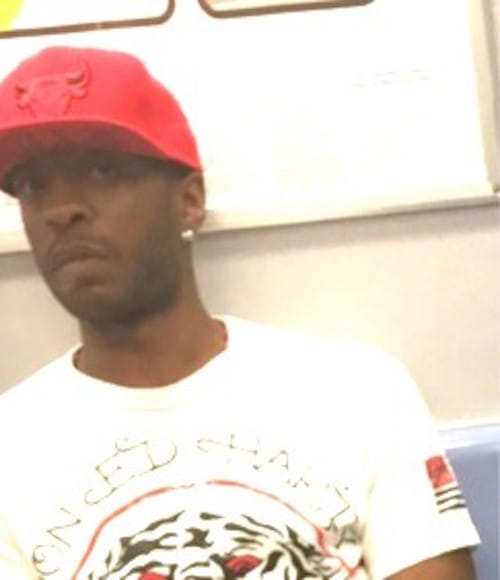 Straphanger Snaps Photo Of N Train Masturbator