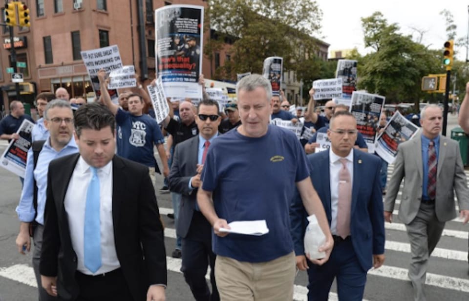 Protesting Cops Shout ‘One-Term Mayor’ While De Blasio Visits Colson Patisserie And Park Slope Y