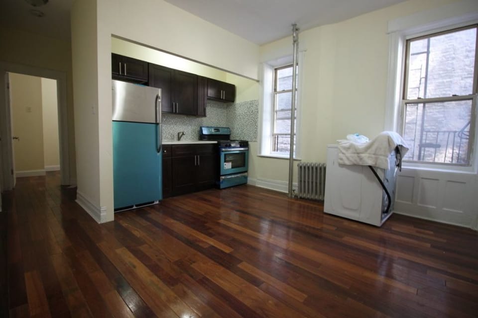 Sunset Park Real Estate Round-Up: Comfort Food Edition