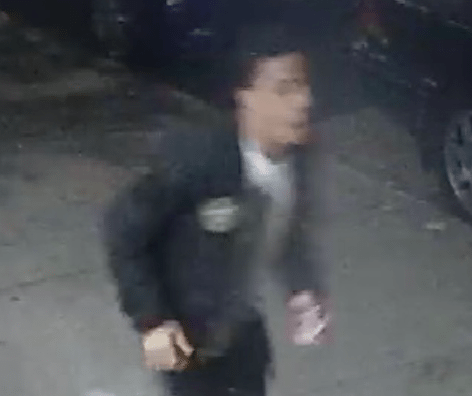 Police Searching For Suspect Who Punched Woman In Head, Stole Phone