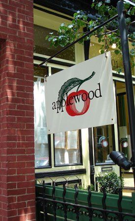 Applewood Gets Fresh for Farm-to-Table Restaurant Week