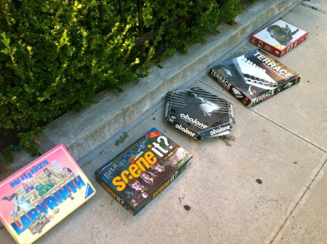 BREAKING: Free Games on 3rd Street between 4th and 5th Aves