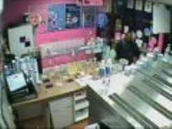 Police Seeking Suspect in Two Ice Cream Store Robberies