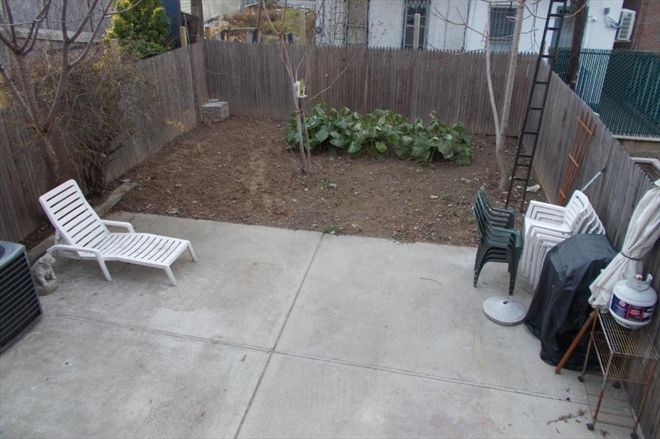outdoor space 318 19th St