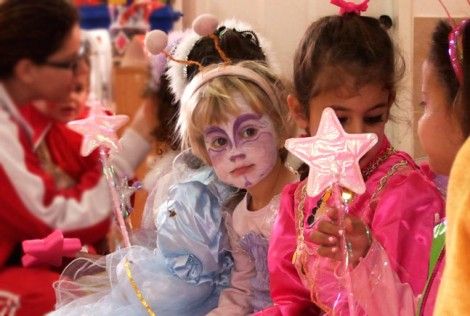 purim-costumes-470x316