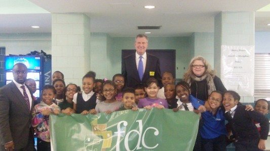 Bill de Blasio, Robin Redmond  of FDC, and Kids at PS 152