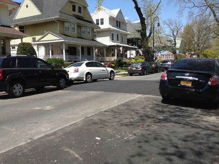 stratford road speed bump