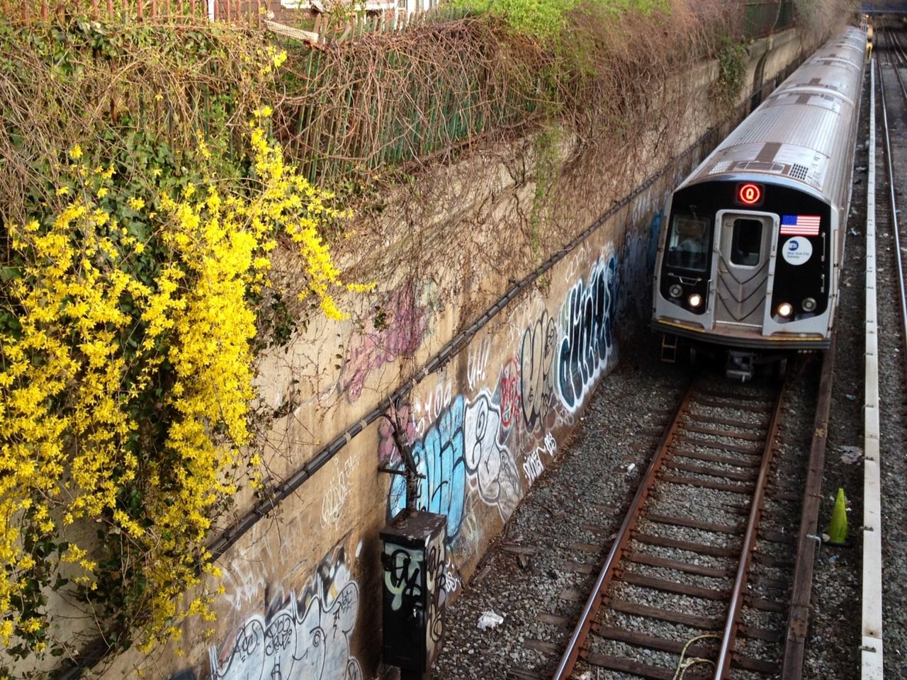 spring q train subway