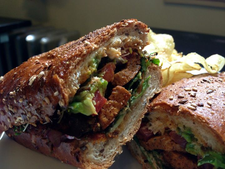 seitan sandwich from salud