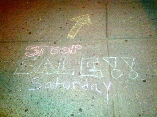 stoop sale sidewalk