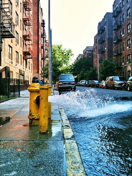 open hydrant water by rikardkarlludvig