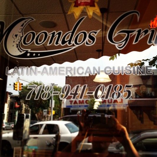 Moondos Grill