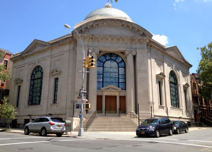Congregation Beth Elohim, on the corner of 8th Avenue and Garfield Place. (Photo by Park Slope Stoop)