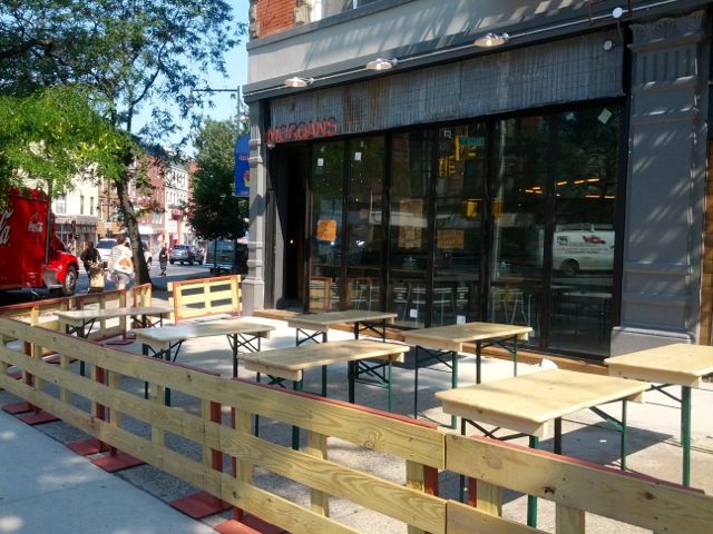 Morgan's sidewalk seating area. Photo by Park Slope Stoop.