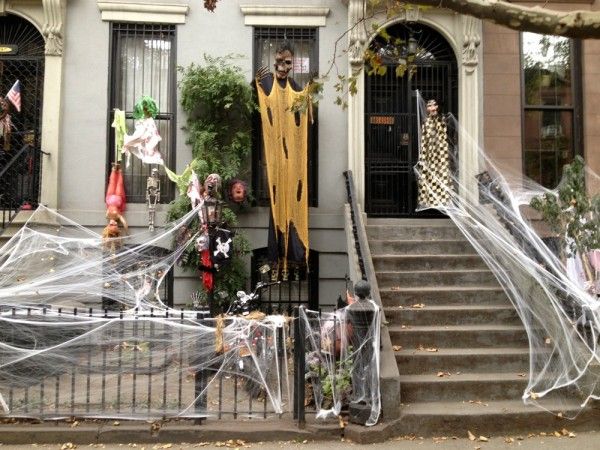 Haunted house on Bergen Street