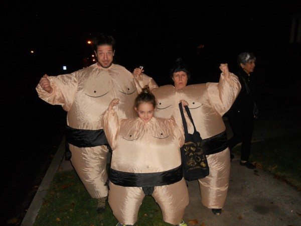 Amazing Sumo family halloween by nathan thompson