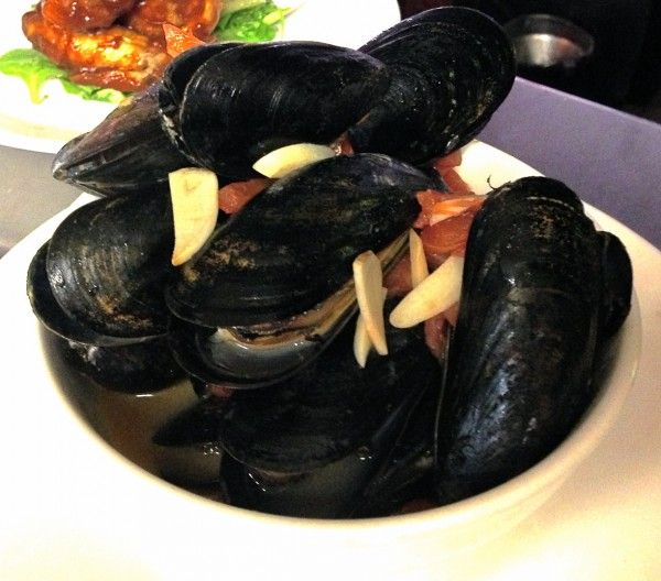 hamilton's steamed mussels